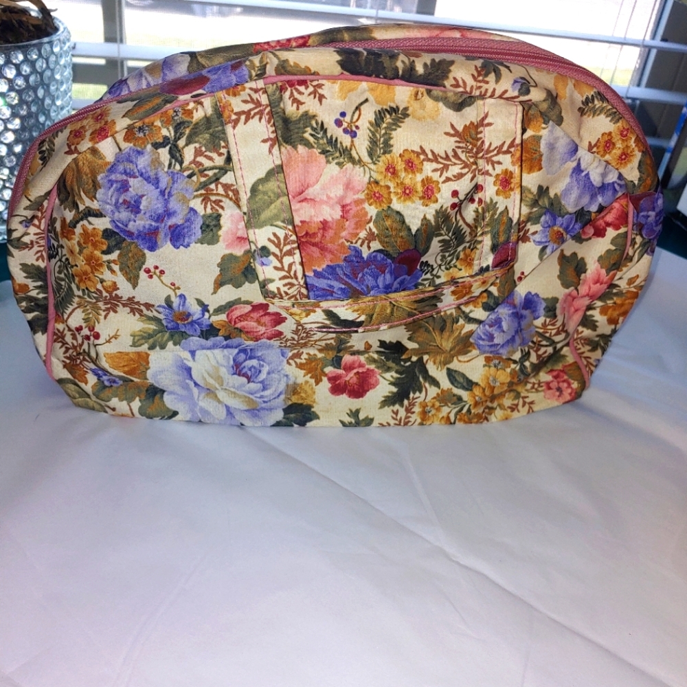 Cottage core boho cosmetic bag Trina brand vintage